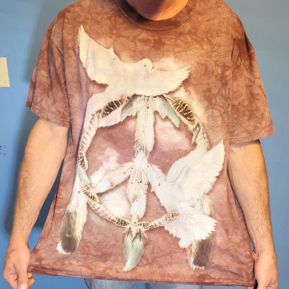 THE MOUNTAIN Dove peace sign Tee shirt